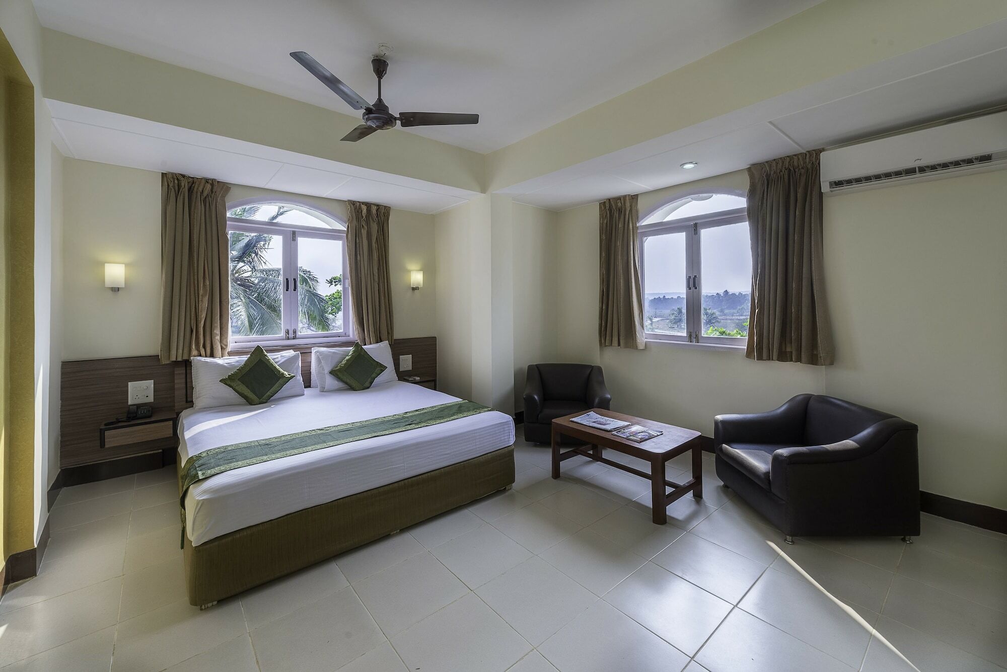 Treebo Park Hotel