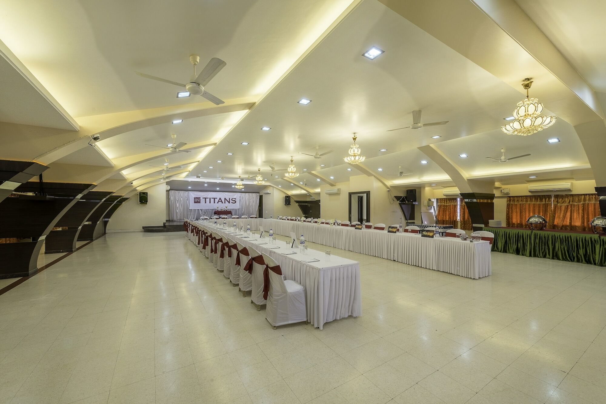 Treebo Park Hotel